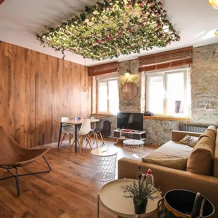 La Casita De Lola By Urbanhosting