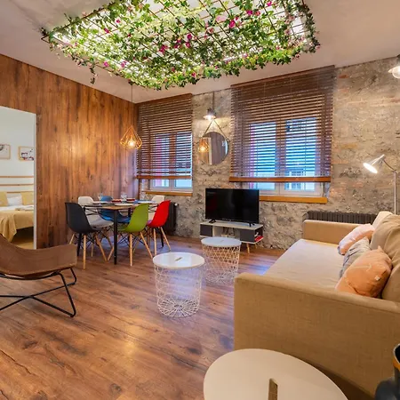 La Casita De Lola By Urbanhosting Apartament *