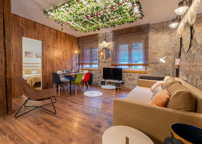 La Casita De Lola By Urbanhosting Apartament *