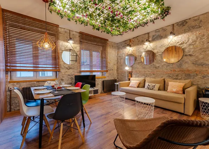 Apartament La Casita De Lola By Urbanhosting Santander