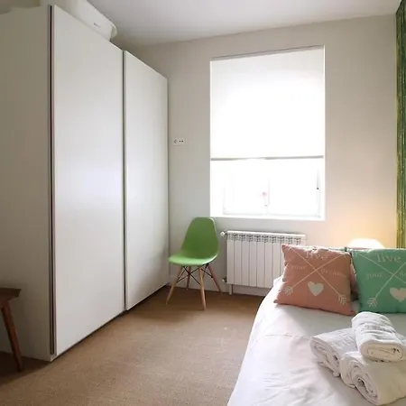 La Casita De Lola By Urbanhosting Apartmán Santander